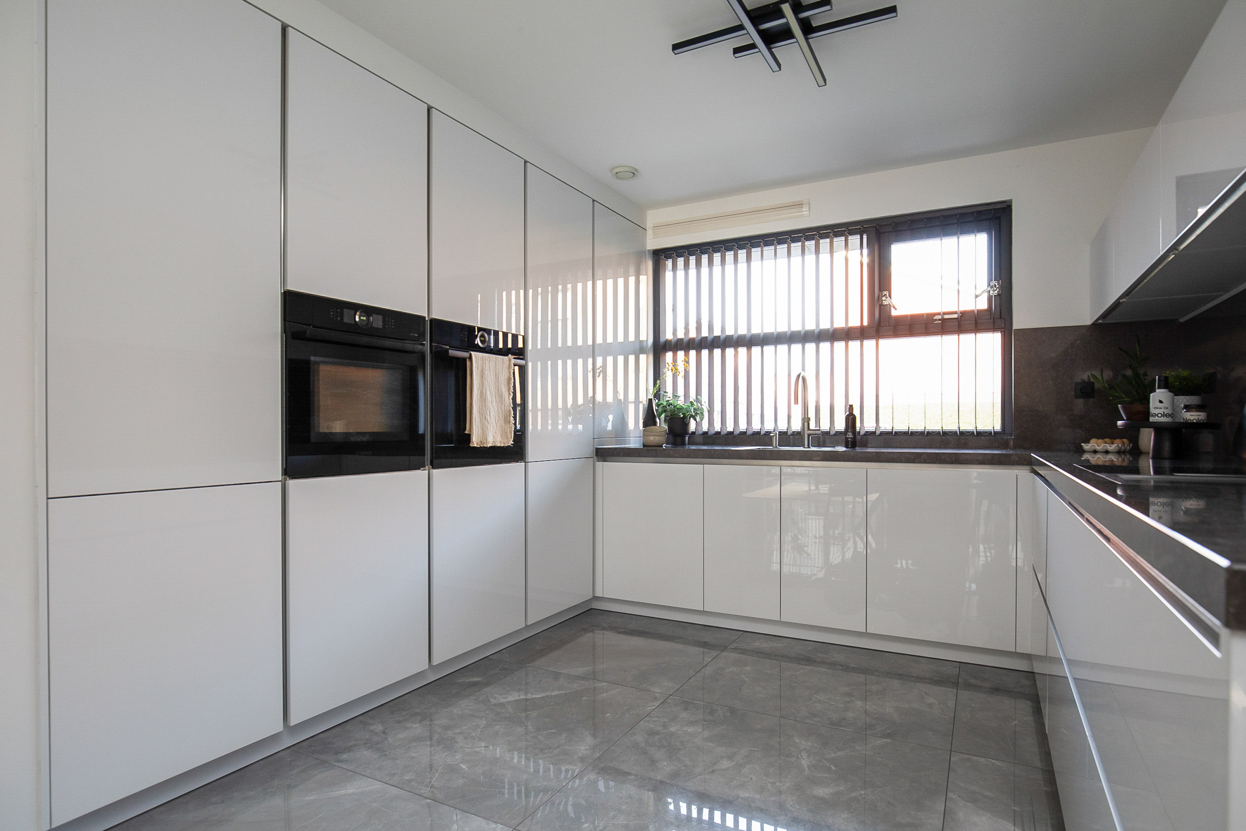 Viersepoort 17 , 2152 RP Nieuw-vennep 18